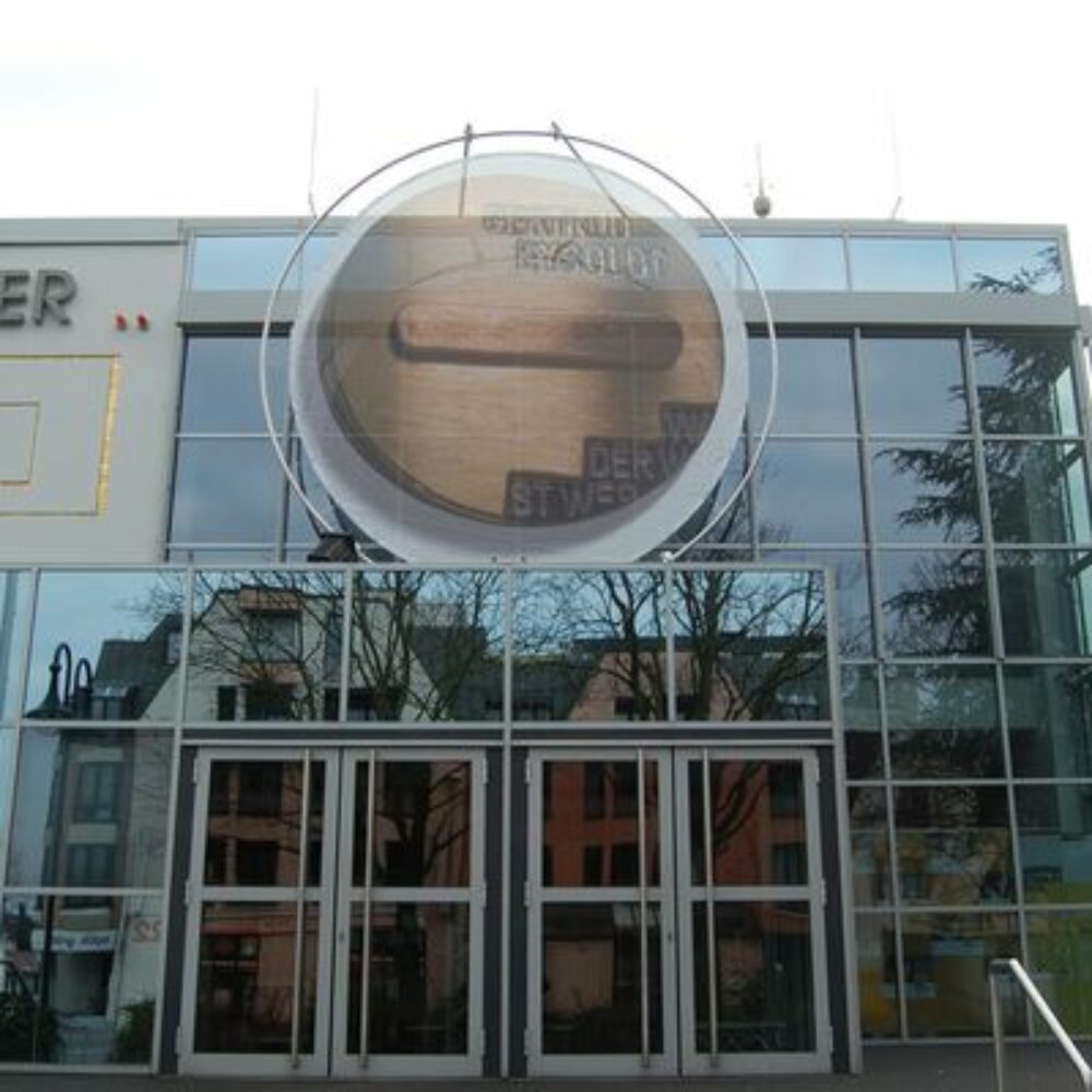 23) Parktheater